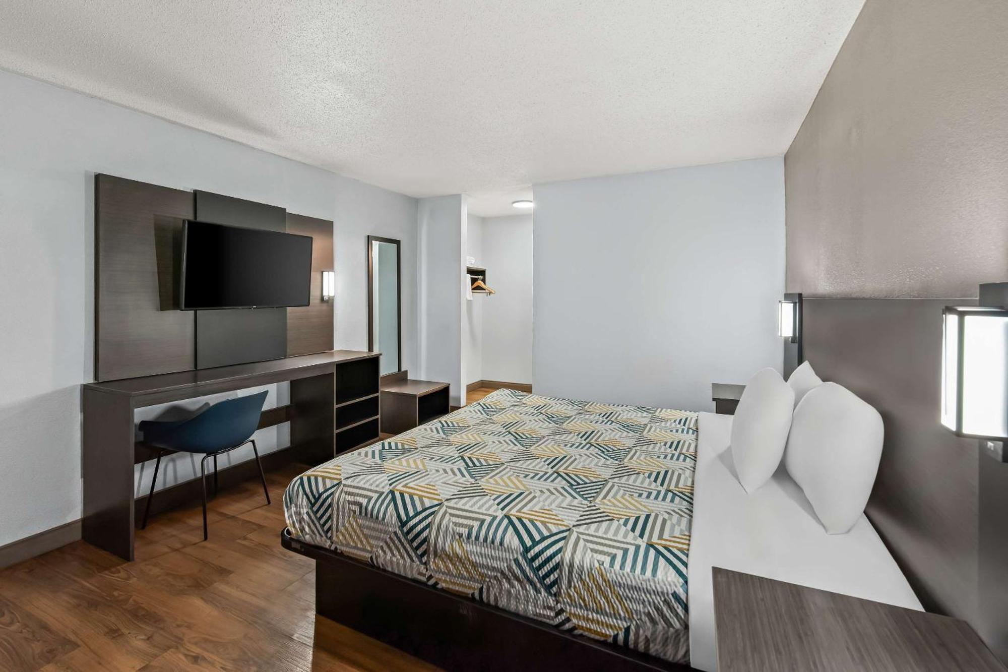 Motel 6 Lester - Philadelphia Airport Eksteriør billede
